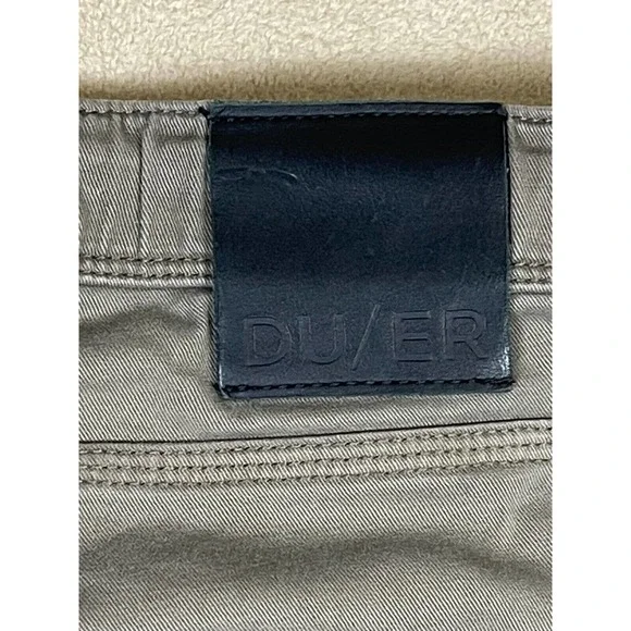 DU/ER Pants Adult 40/29 Khaki Slim Live Lite Joggers In Civilian Preppy‎ Mens